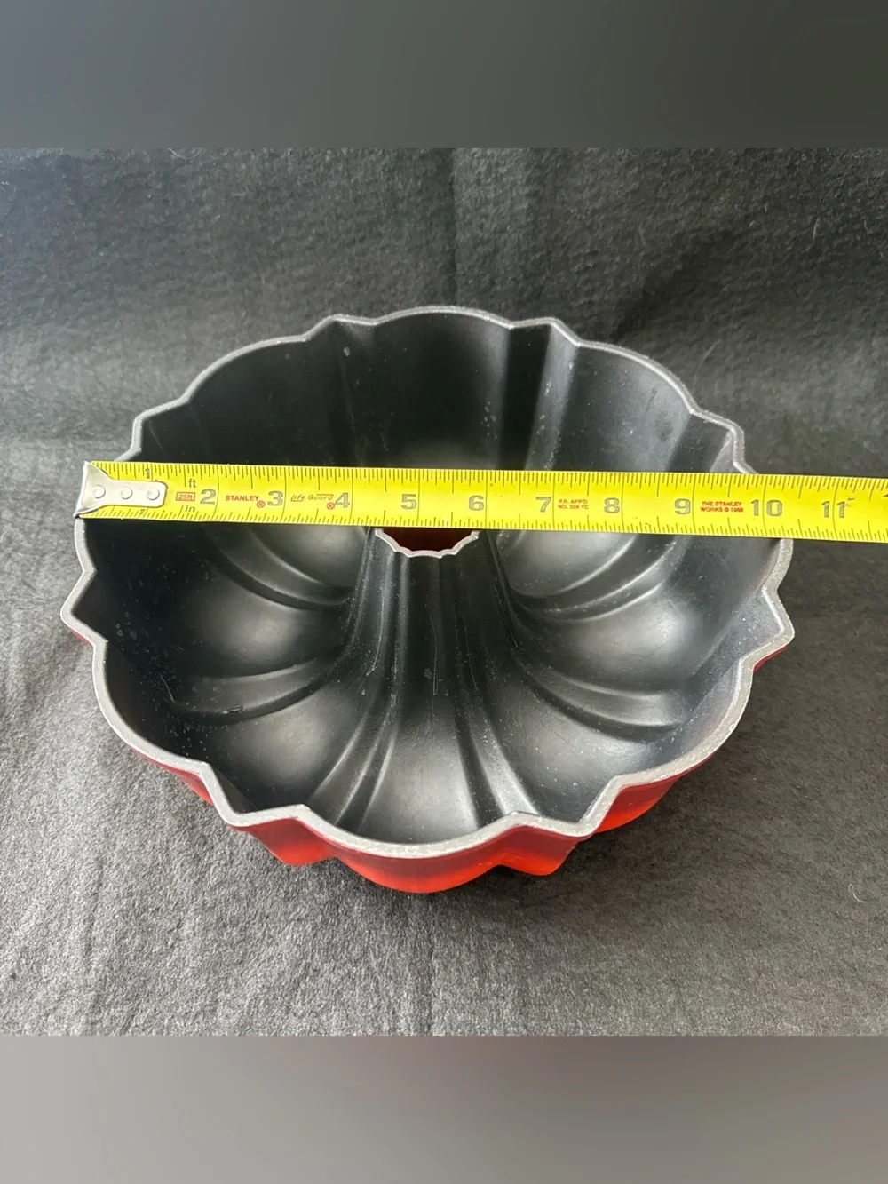 Vintage Bundt Pan Fluted Tube Cake 10